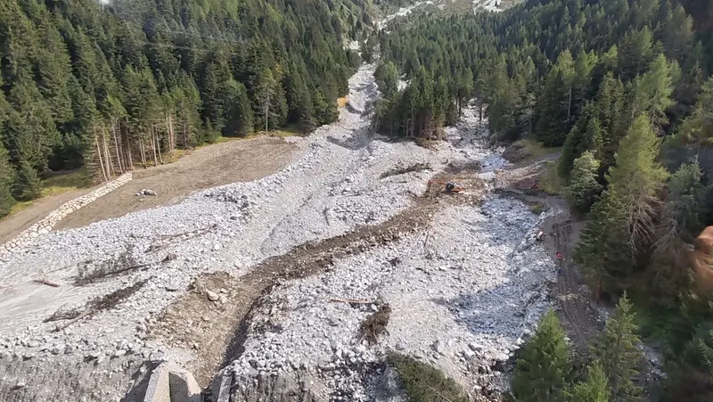 C'è un milione di metri cubi di detriti da rimuovere