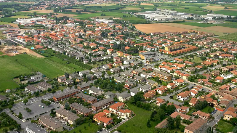 Una veduta aerea di Rodengo Saiano
