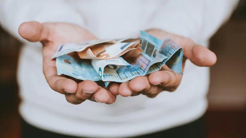 Tanti redditi sotto i 1.000 euro - © www.giornaledibrescia.it