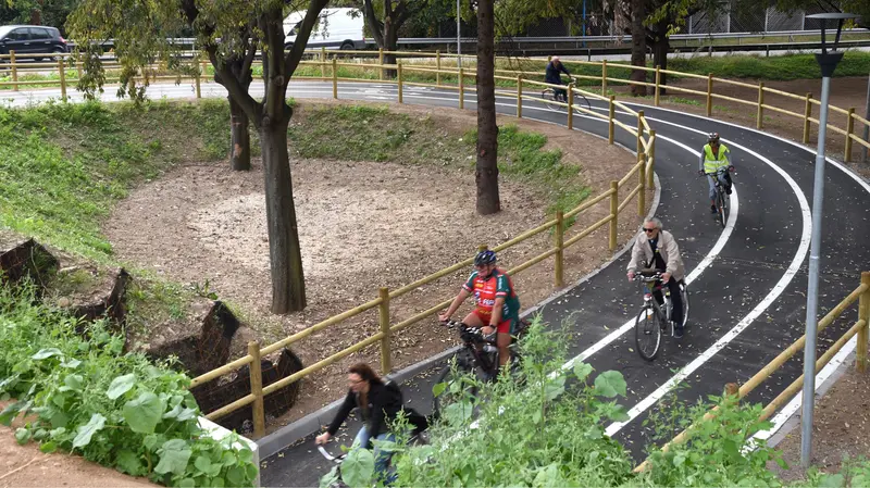 Un tratto della ciclabile verso via Chiusure - foto Comune di Brescia/Christian Penocchio