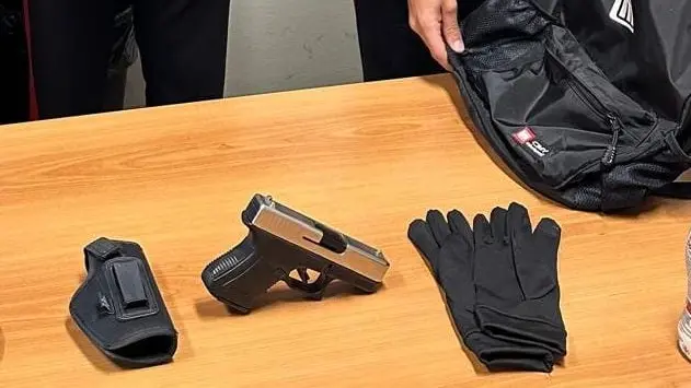 La pistola usata dal rapinatore
