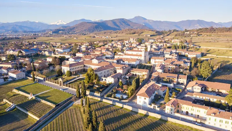 Una panoramica di Erbusco - © www.giornaledibrescia.it