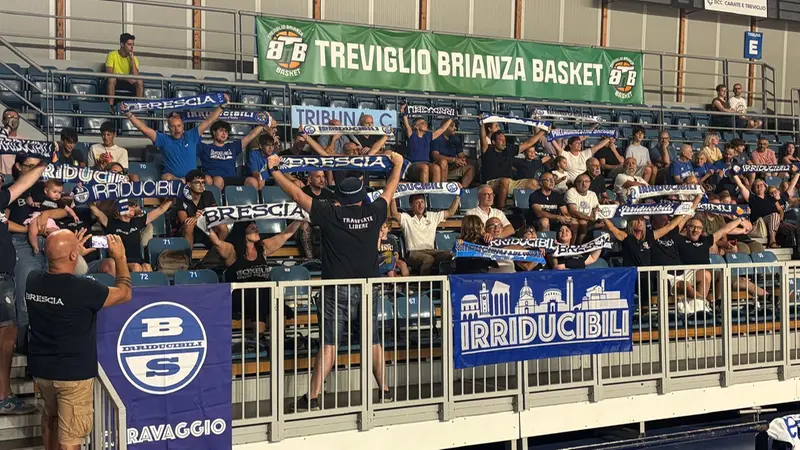 I tifosi di Brescia presenti stasera - © www.giornaledibrescia.it