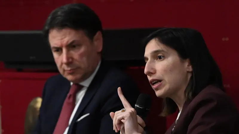 Elly Schlein e Giuseppe Conte - Foto Ansa © www.giornaledibrescia.it