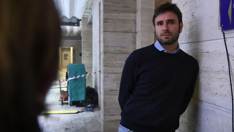 Di Battista al comitato elettorale del M5S nel 2018 - Foto Ansa/Alessandro Di Meo © www.giornaledibrescia.it