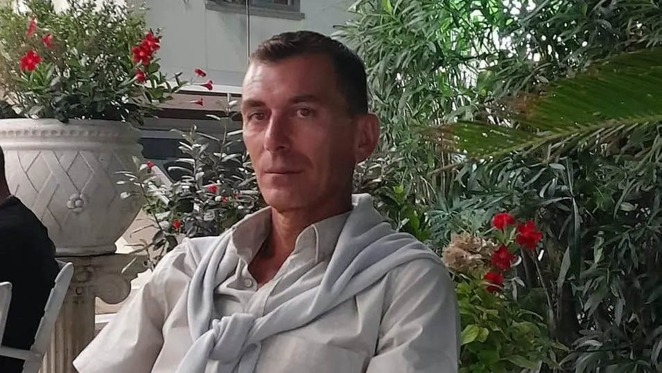 Alessandro Vezzoli aveva 55 anni