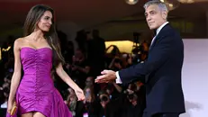 George Clooney e la moglie Amal Alamuddin a Venezia l’anno scorso