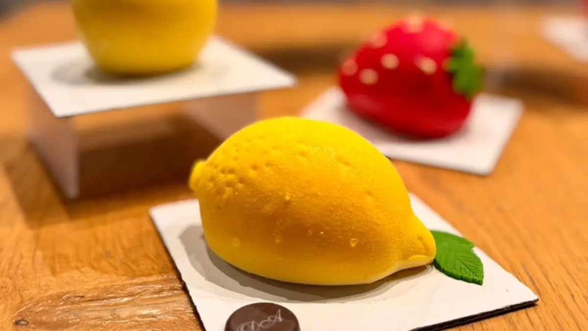 Limone, fragole e mele sembrano veri, ma sono dolci