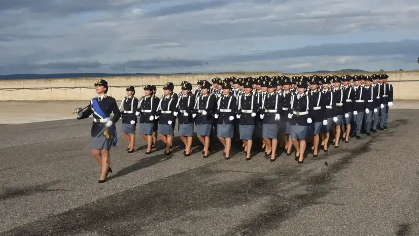 Alcune agenti di Polizia durante un giuramento