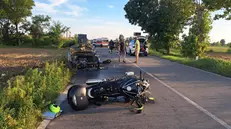 Gravissimo incidente a Travagliato: l'auto distrutta dalle fiamme