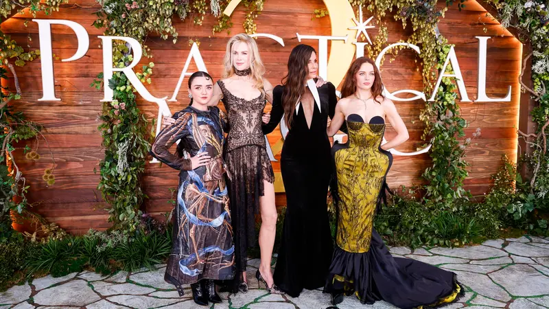 Le protagoniste di Amore & Incantesimi 2: Maisie Williams, Nicole Kidman, Sandra Bullock e Joey King - Foto Ansa © www.giornaledibrescia.it