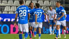 La gioia dei giocatori dell'Union Brescia primi in classifica a punteggio pieno @new reporter - Pasotti