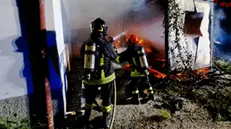 L'incendio a Darfo Boario Terme