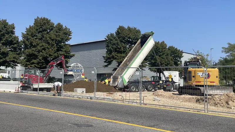 Il cantiere in via fermi