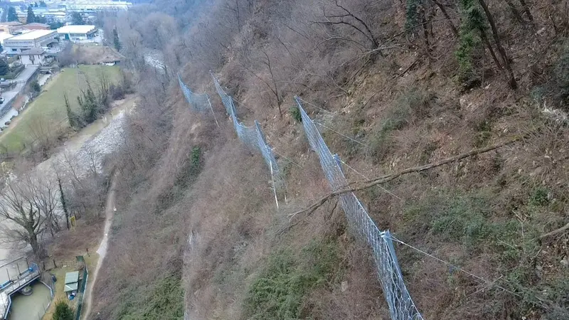 Protezioni contro la caduta massi a Sarezzo