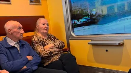 Alcuni pazienti della Rsa sul treno virtuale