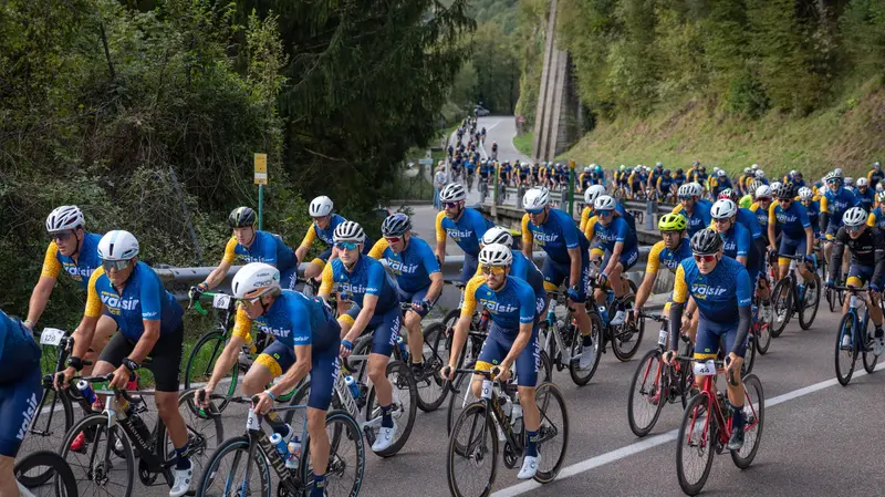 La marea di partecipanti alla Valsir Champions Race - foto Limago