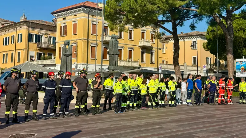 I volontari hanno spiegato il lavoro sul territorio - © www.giornaledibrescia.it