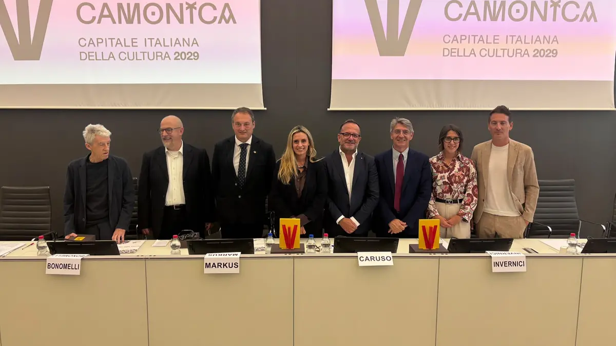 La presentazione della candidatura a Milano - © www.giornaledibrescia.it