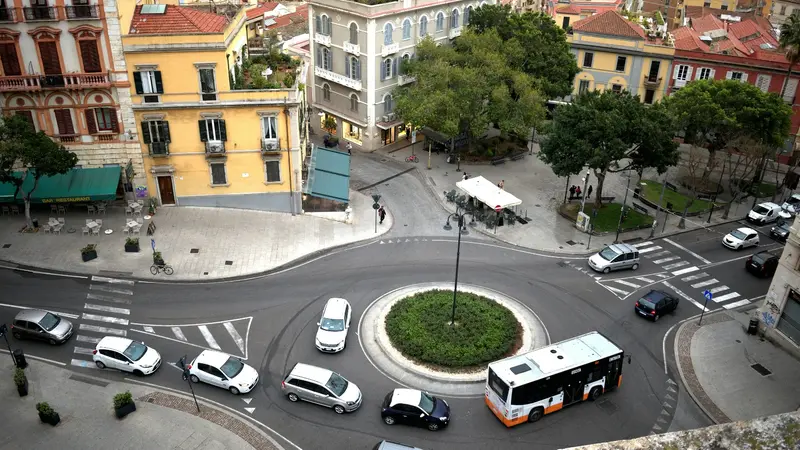 Una strada trafficata