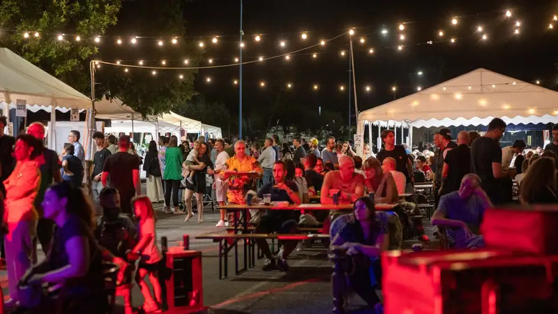 L'atmosfera di Party in the parking