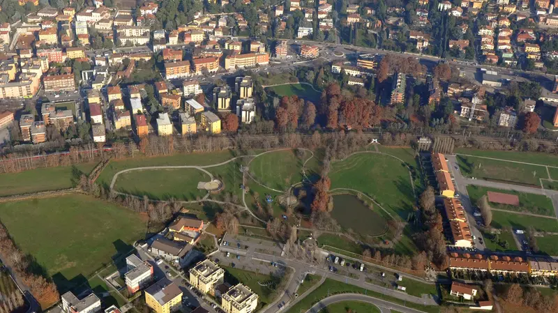 Una veduta aerea del parco Ducos - © www.giornaledibrescia.it