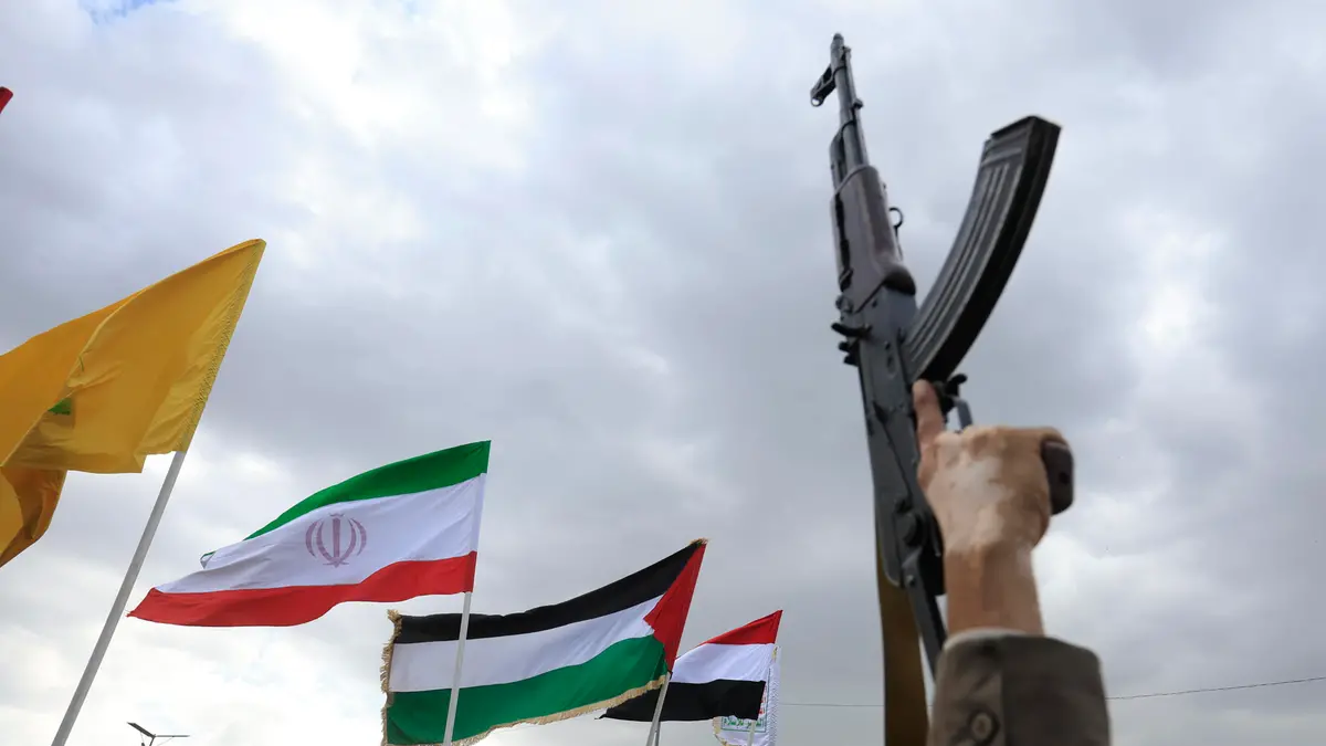 Houthi rivendicano, 'colpiti obiettivi sensibili a Riad e impianti Aramco a Yanbu'