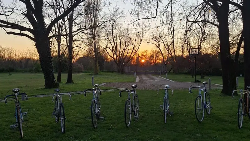 Le bici del gruppo che andrà in Toscana © www.giornaledibrescia.it