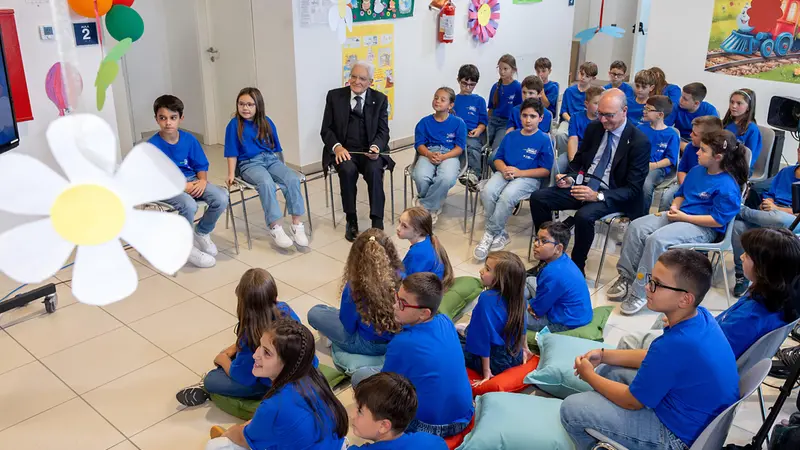 Sergio Mattarella ad Amatrice - Foto Ansa © www.giornaledibrescia.it