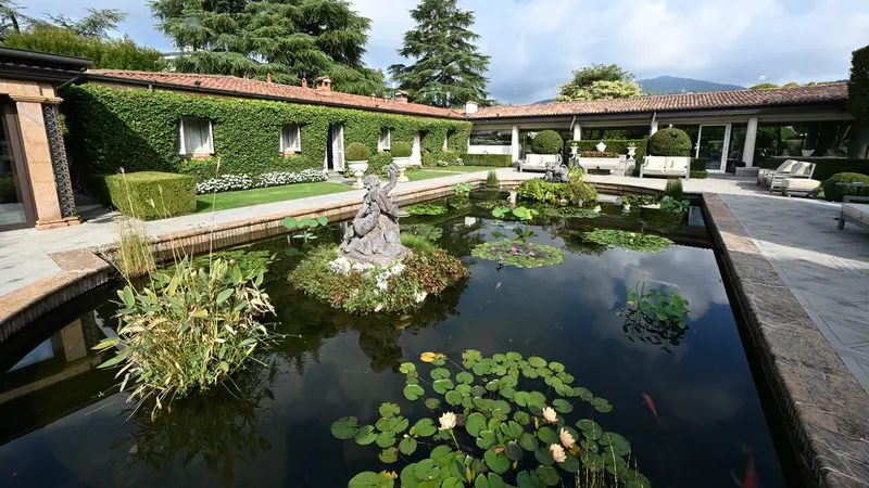Il giardino interno di Casa Museo Zani a Cellatica - Foto New Reporter Favretto © www.giornaledibrescia.it