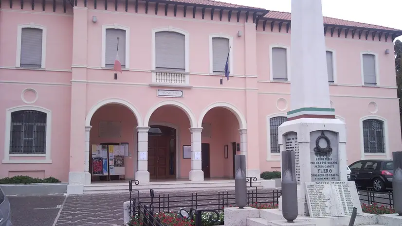 Il municipio di Flero