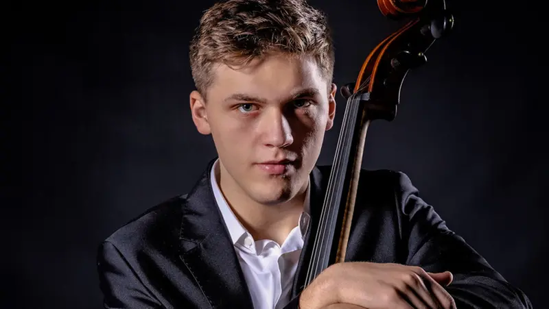 Il violoncellista Ettore Pagano