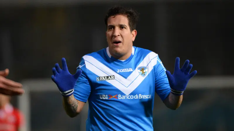 Felipe Sodinha durante una gara contro il Bari