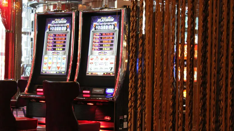 Più che i flussi delle slot, crescono quelli del gioco online - © www.giornaledibrescia.it