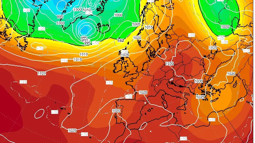 L'alta pressione sarà protagonista anche nel fine settimana - Fonte www.wetterzentrale.de