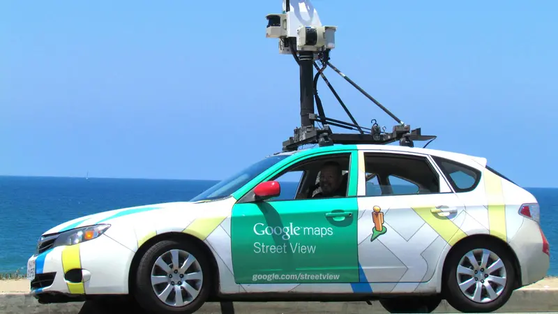 L'auto di Google Street View