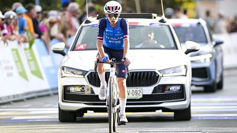 Europei under 23: Il bresciano Michele Bicelli al traguardo // Foto Rodella