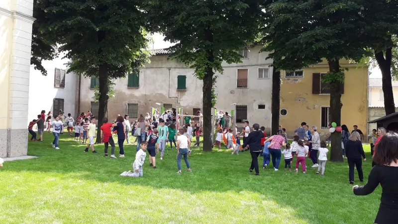 Più 56mila euro per il personale che sorveglia gli alunni - © www.giornaledibrescia.it