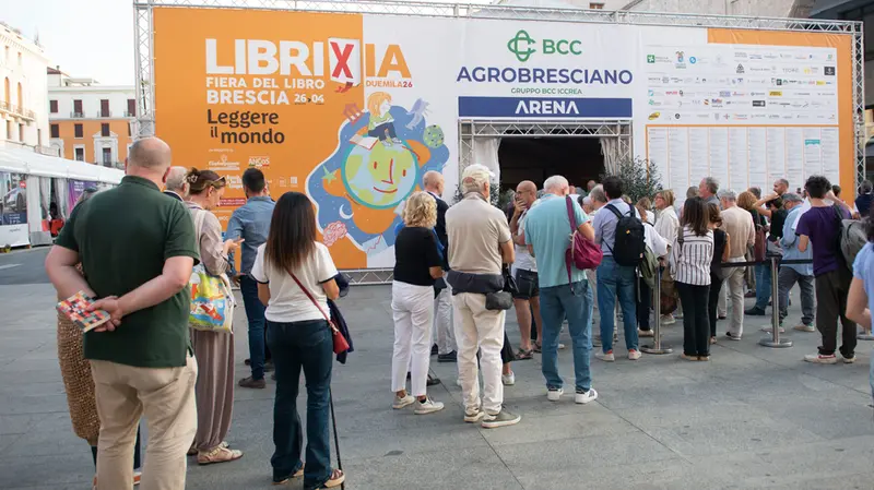 In coda a Librixia per l'incontro con Kurkov