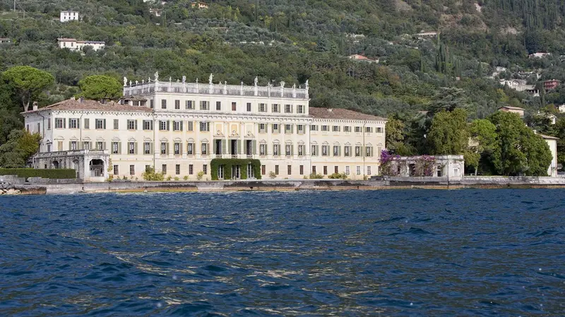 La splendida Villa Bettoni (dal sito ufficiale)