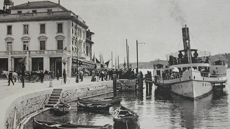 Un piroscafo a Salò a inizio Novecento
