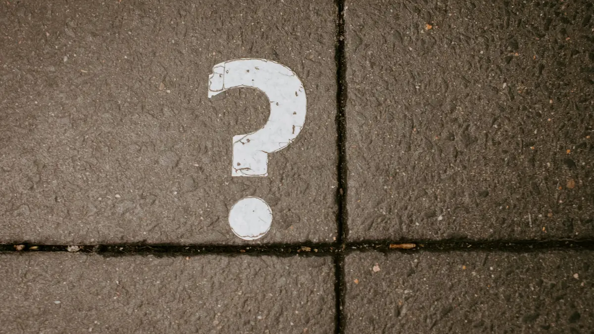 Chissà è una parola che contiene una domanda: chi sa?