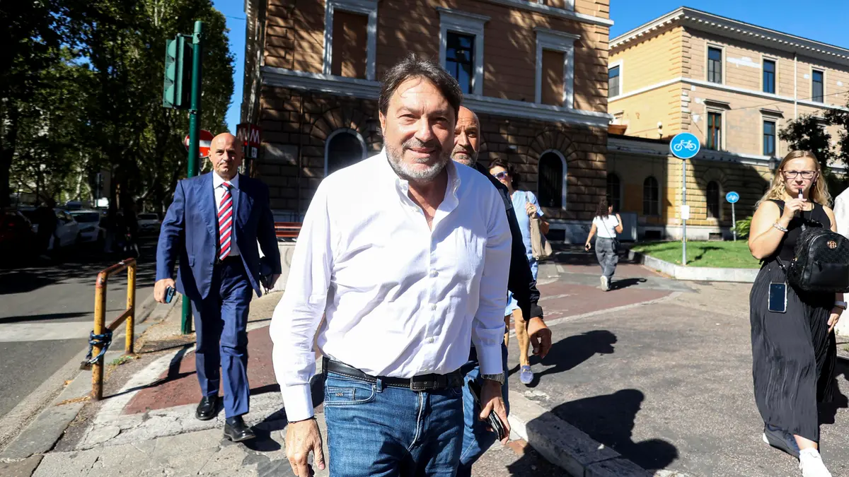 Sigfrido Ranucci è stato sospeso dieci giorni dalla Rai