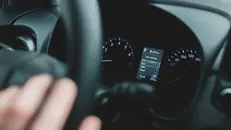 Il cruscotto di un'automobile