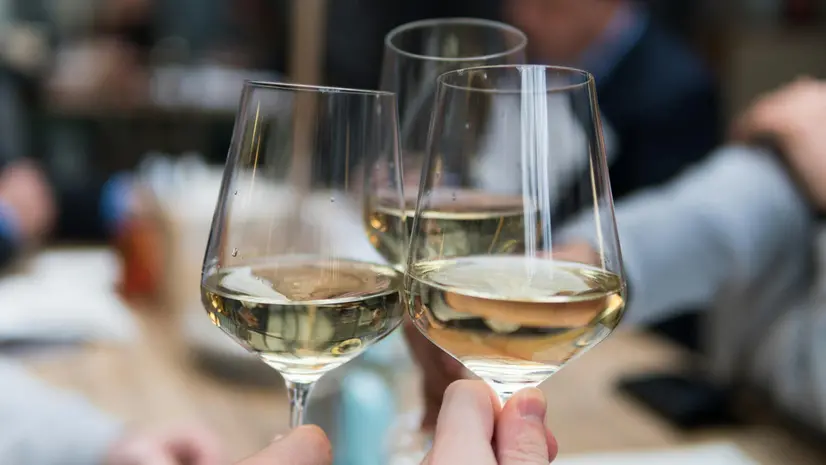 Tre bicchieri di vino
