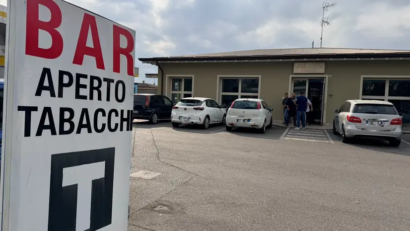 Il bar in cui è avvenuta l'aggressione