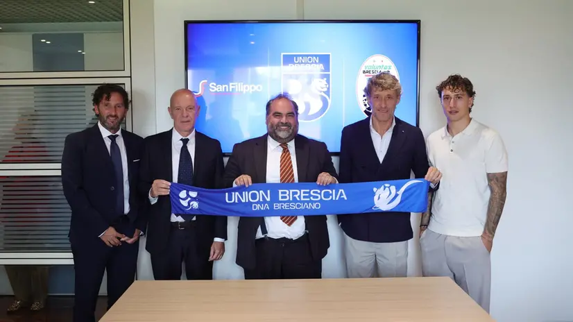 La presentazione dell'accordo: da sinistra Collauto, Pederzoli, Fiorin, Scuola e Salvatore Esposito
