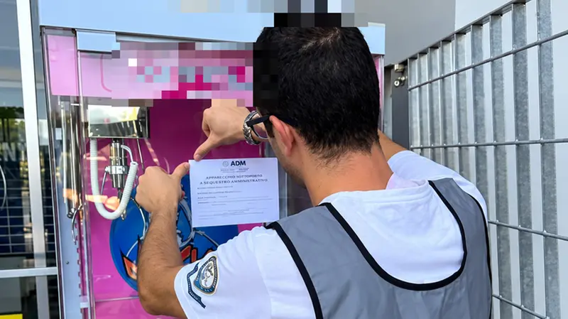 Il sequestro di una macchinetta