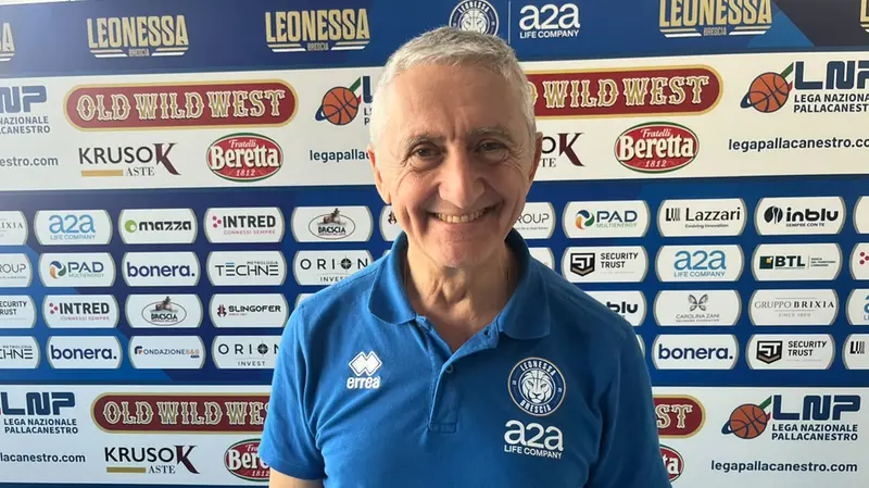 Il coach di Brescia Marco Calvani