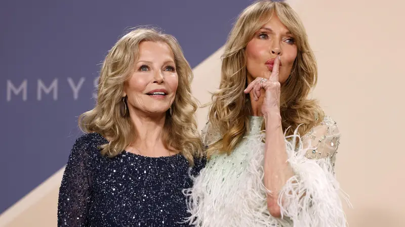 Jaclyn Smith and Cheryl Ladd agli ultimi Emmy Awards
